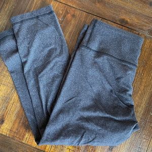 Lululemon capris